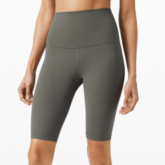 lululemon athletica Pants - align shorts - nwot